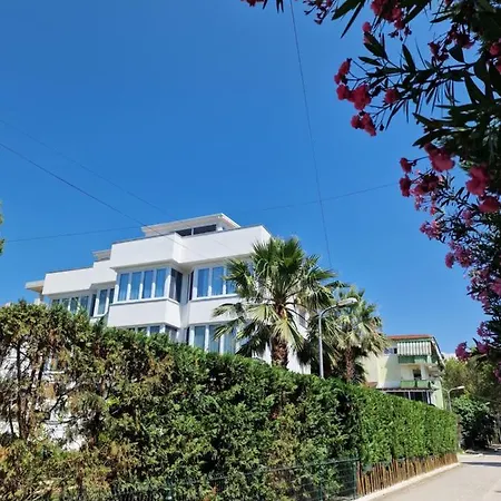 Pearl Adriatic Coast 3 Apartment Golem (Tirana)